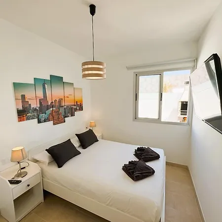 New York * Playa Blanca (Lanzarote)