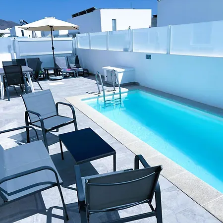 New York * Playa Blanca (Lanzarote)