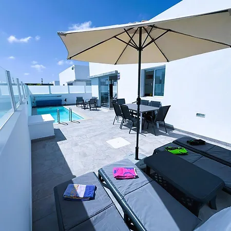 Villa New York Playa Blanca